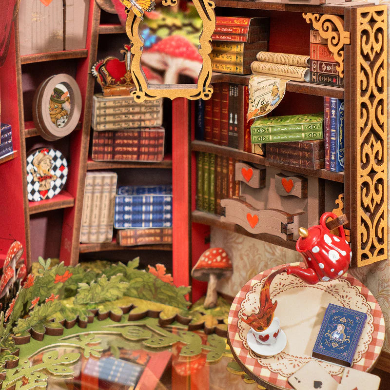 Alice Adventure | Пригоди Аліси | Knyharnia BoekUA