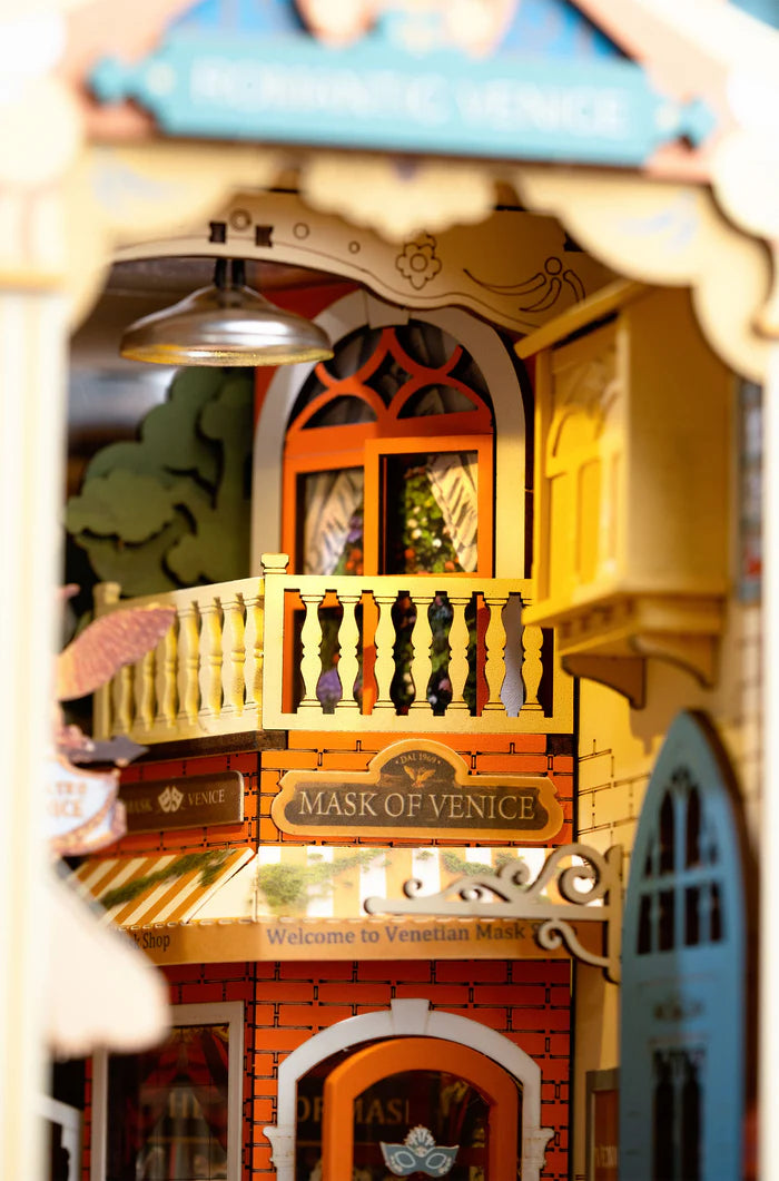 Romantic Venice | Романтична Венеція. Книги українською в Нідерландах, Бельгії, Люксембурзі, Данії та інші країни Європи. Книгарня BoekUA